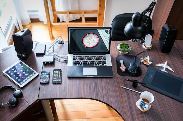 What’s Behind the Increasing Numbers of Tech Firm Layoffs?